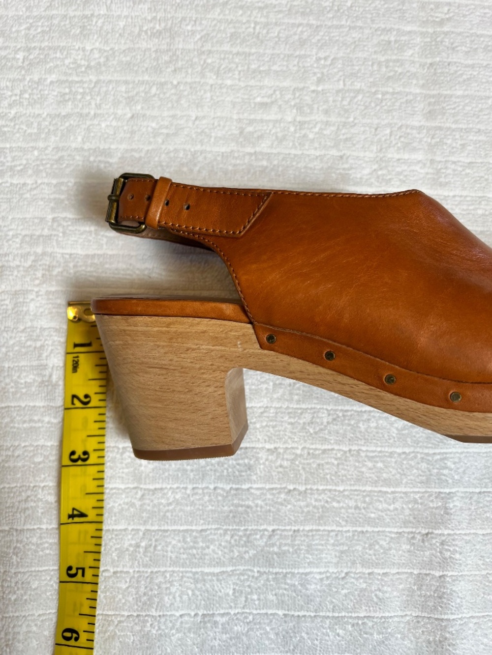 Madewell Mario Slingback Leather Clogs - Picture 9 of 15